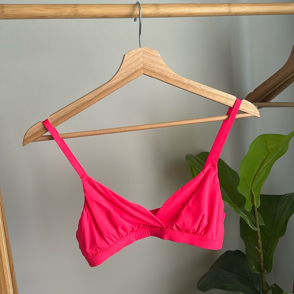 Skims Fits Everybody Crossover Bralette